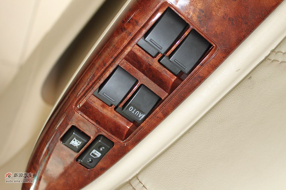 F3白金版1.5手动豪华型