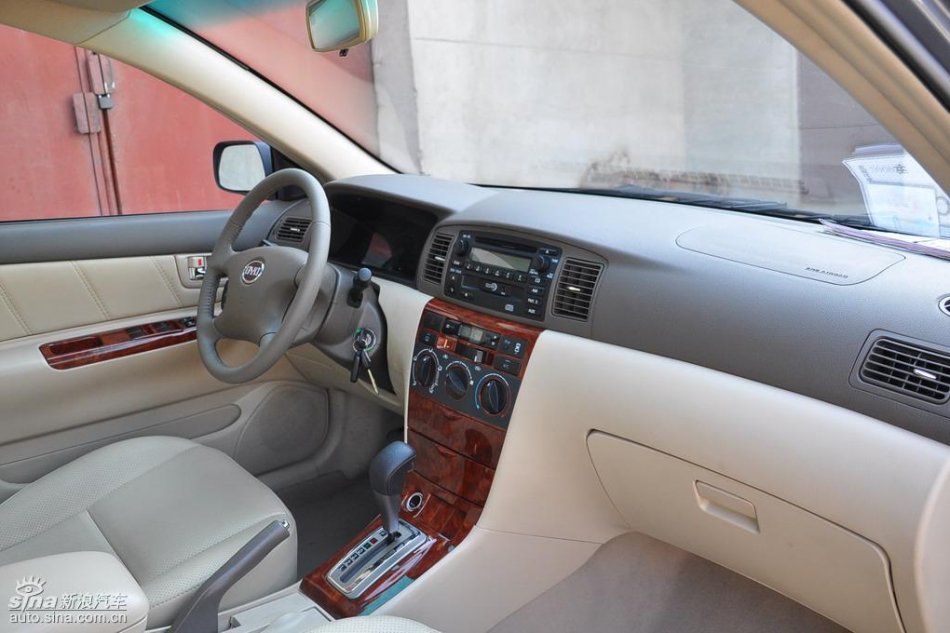 新浪试驾比亚迪F3自动挡