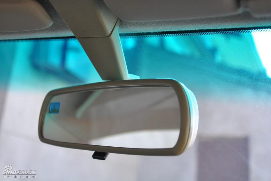 新浪试驾比亚迪F3自动挡