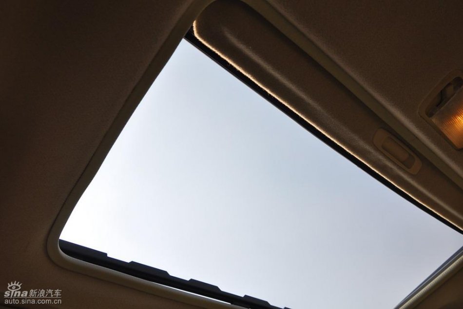 新浪试驾比亚迪F3自动挡