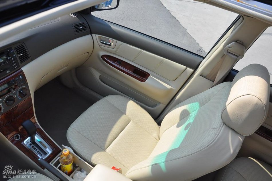 新浪试驾比亚迪F3自动挡