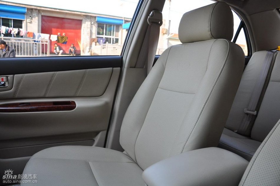 新浪试驾比亚迪F3自动挡