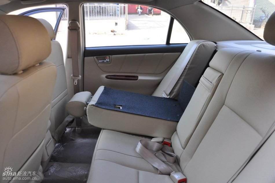 新浪试驾比亚迪F3自动挡