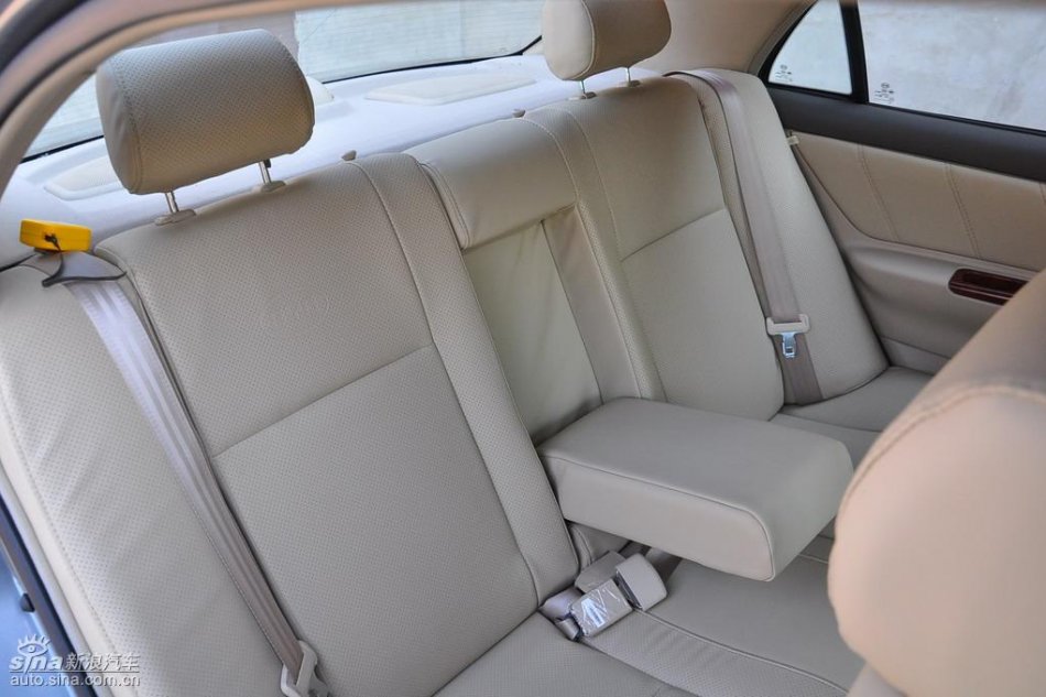 新浪试驾比亚迪F3自动挡