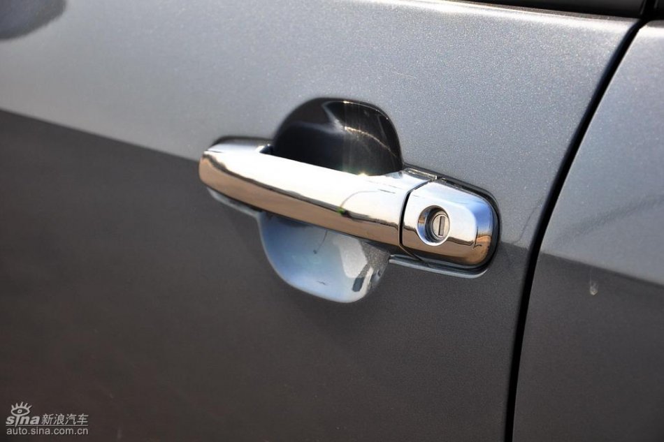 新浪试驾比亚迪F3自动挡
