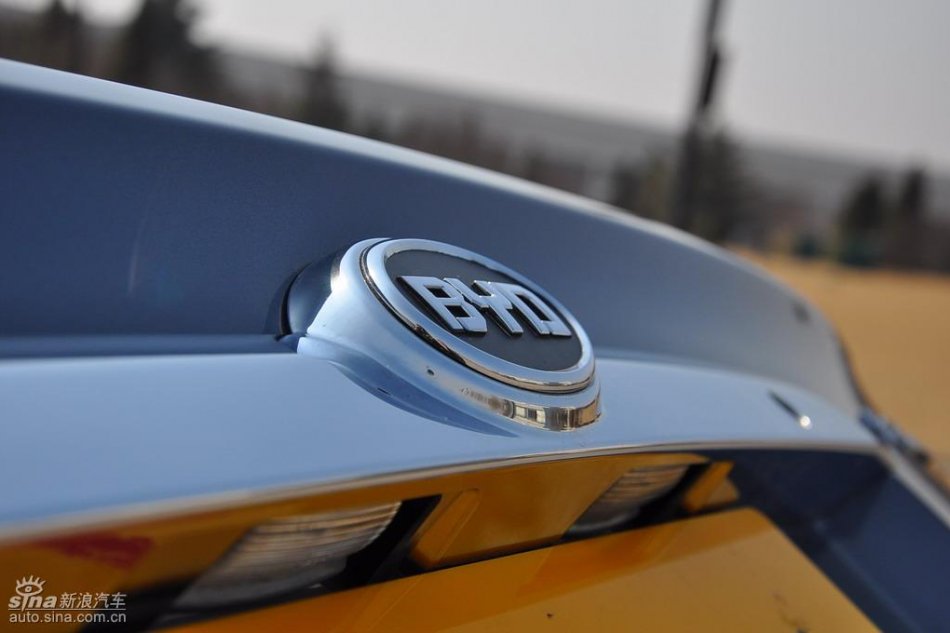 新浪试驾比亚迪F3自动挡