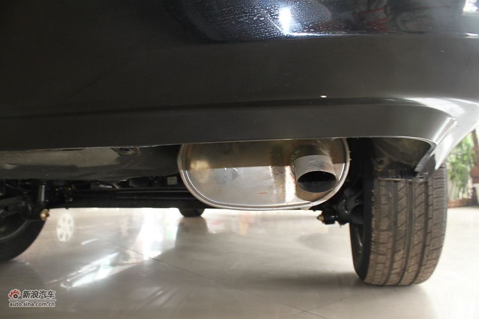 比亚迪F3白金版标准型