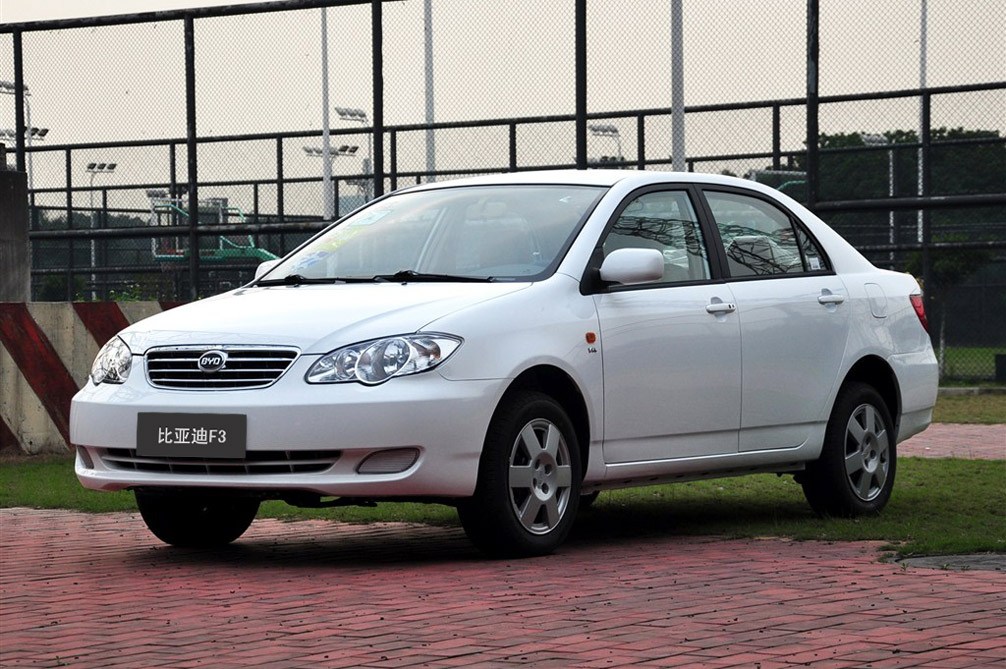 2013款 1.5L AT 标准型 外观