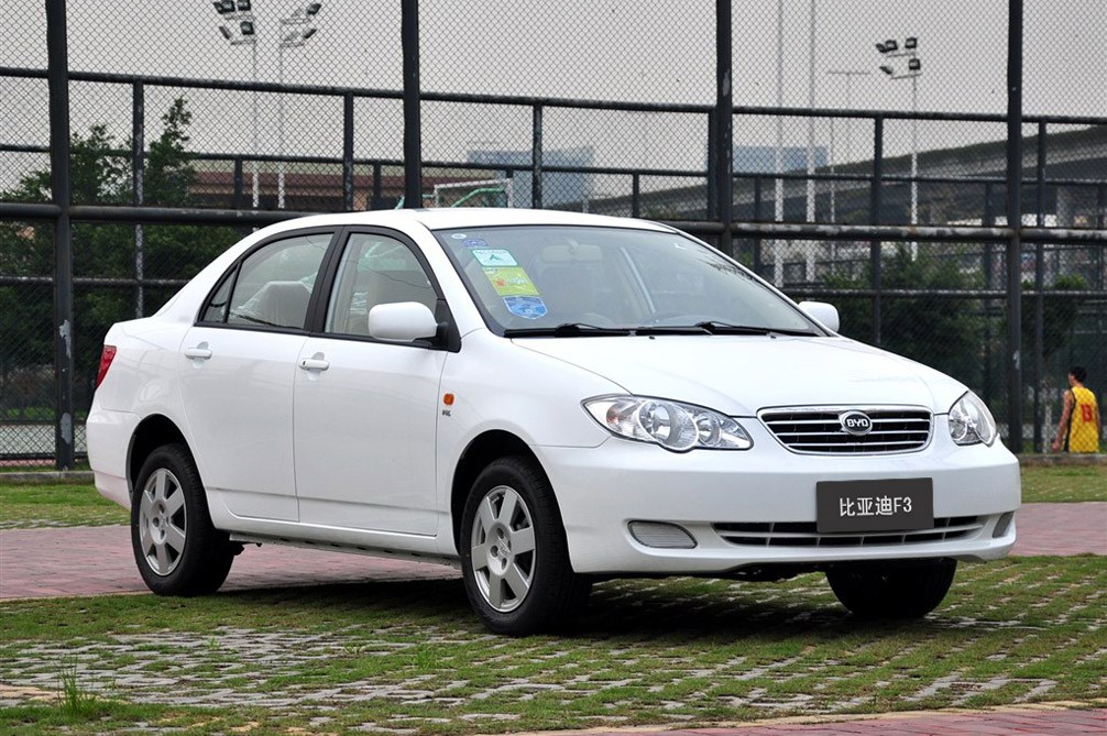 2013款 1.5L AT 标准型 外观