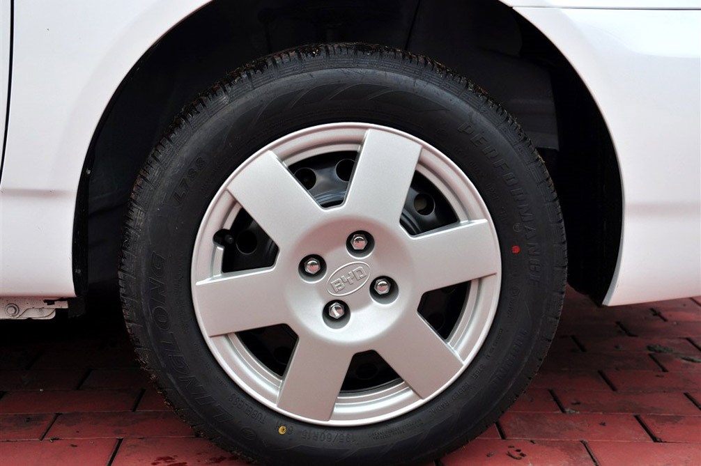 2013款 1.5L AT 标准型 其他