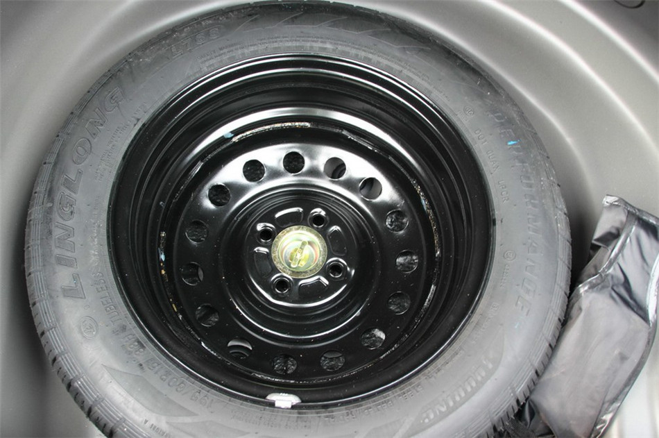 比亚迪F3 2014款 1.5L MT 尊贵型 其他