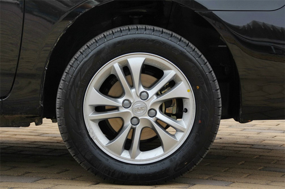 比亚迪F3 2014款 1.5L MT 尊贵型 其他