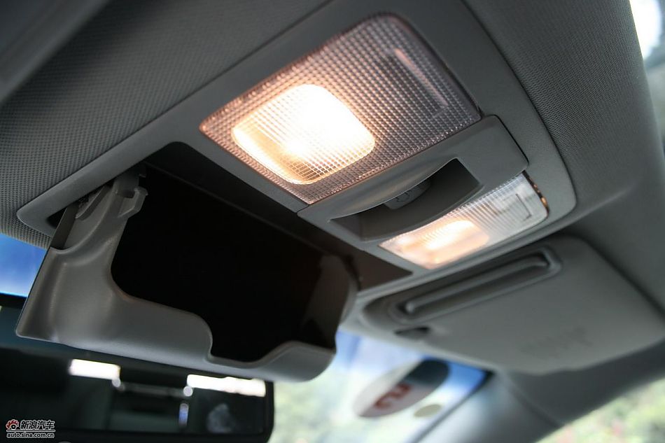 柴油版索兰托试车-内饰