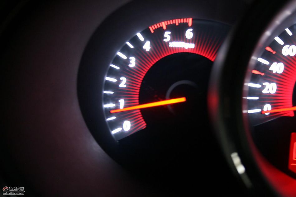 柴油版索兰托试车-内饰