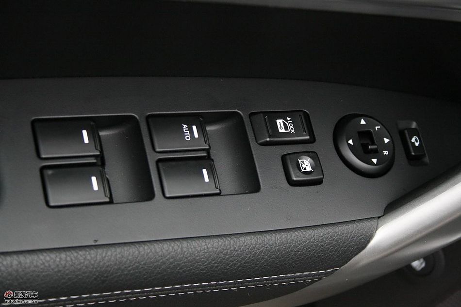 柴油版索兰托试车-内饰