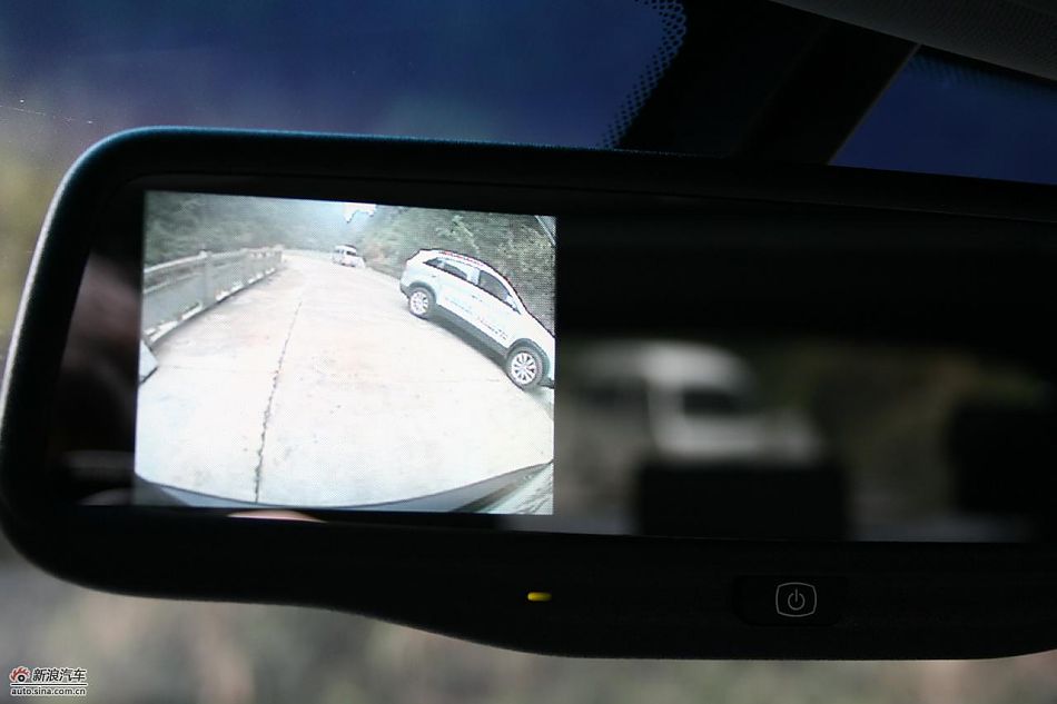 柴油版索兰托试车-内饰