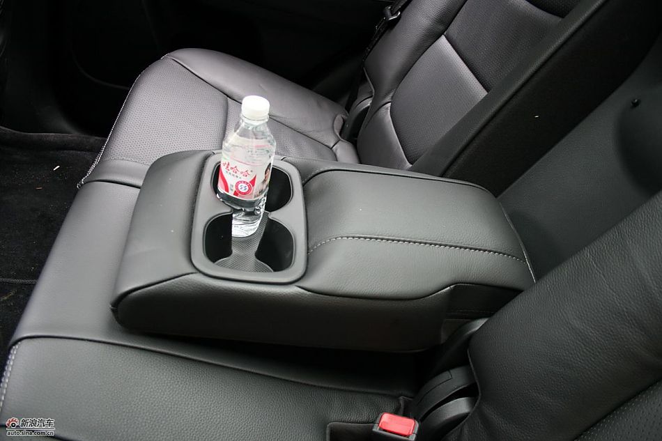 柴油版索兰托试车-内饰