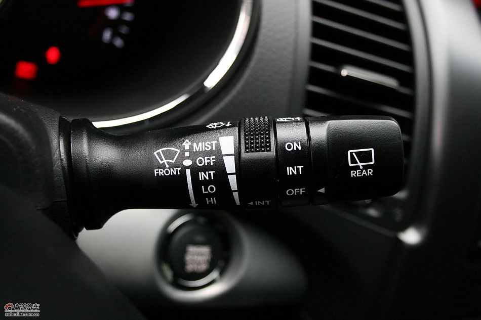 柴油版索兰托试车-内饰