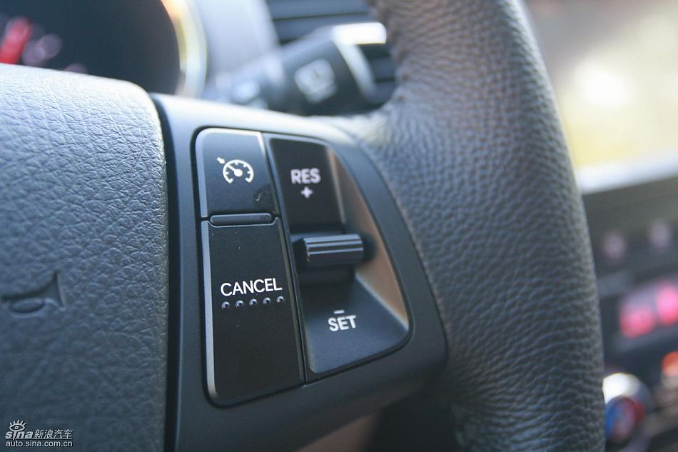 起亚全新索兰托