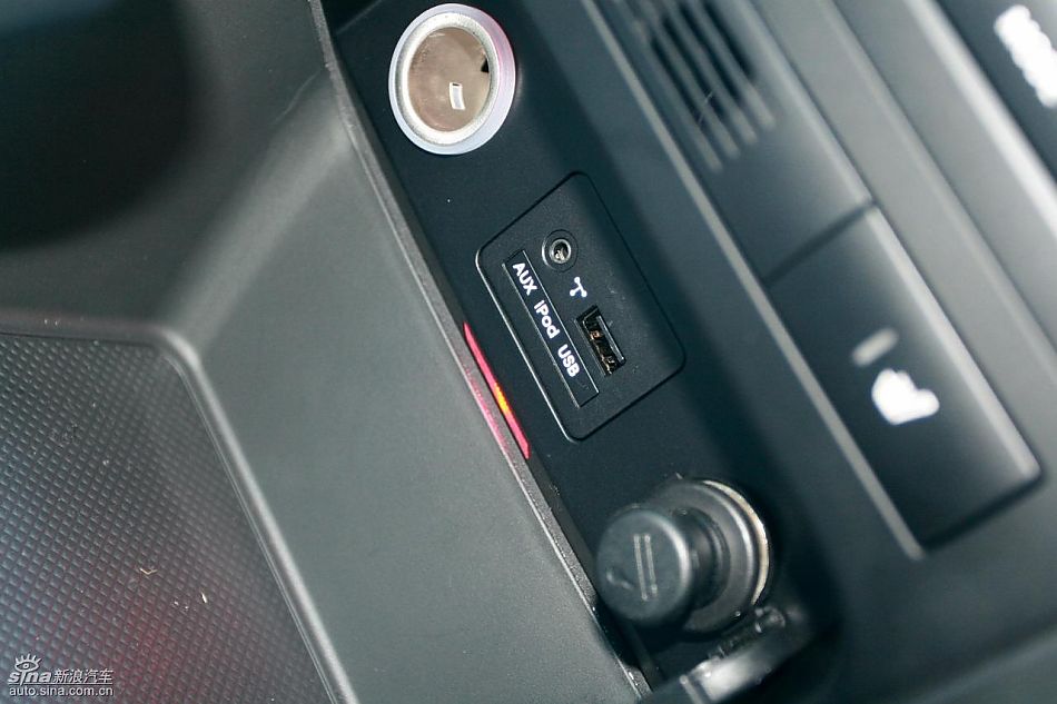 起亚全新索兰托