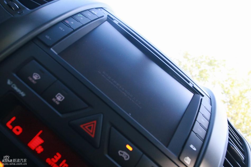 起亚全新索兰托