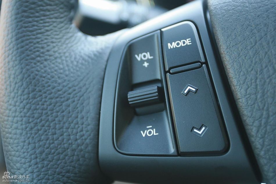 起亚全新索兰托