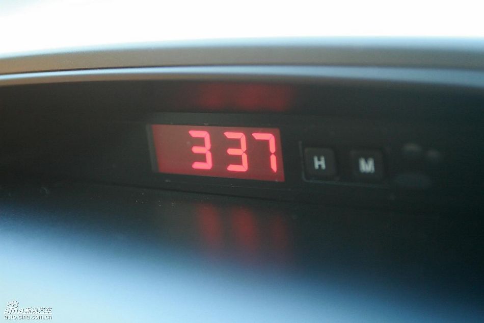 起亚全新索兰托