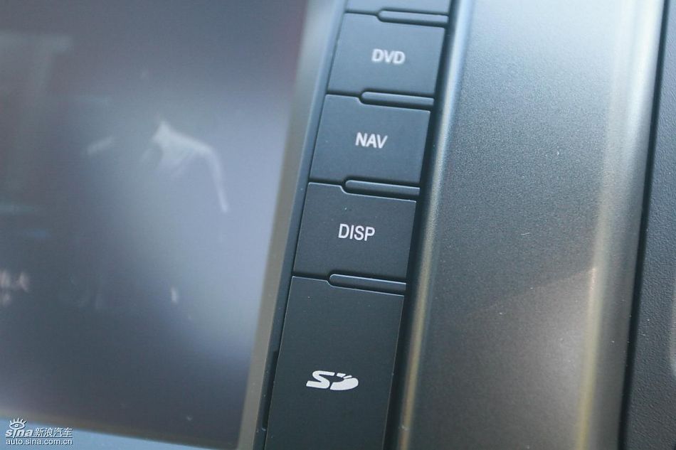 起亚全新索兰托