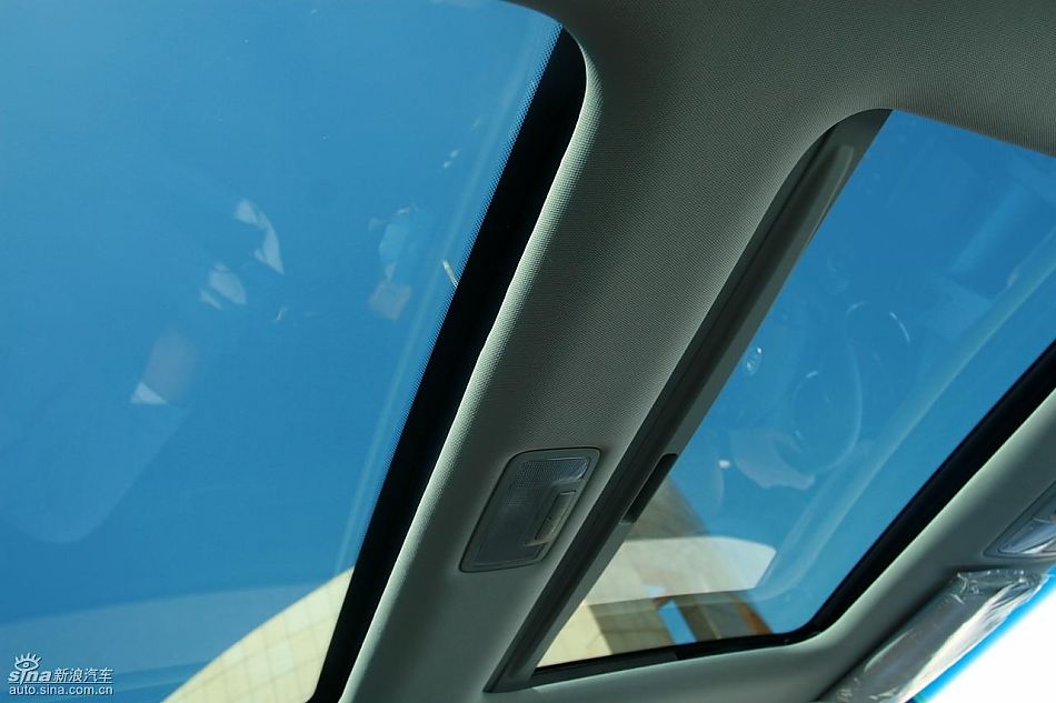 起亚全新索兰托