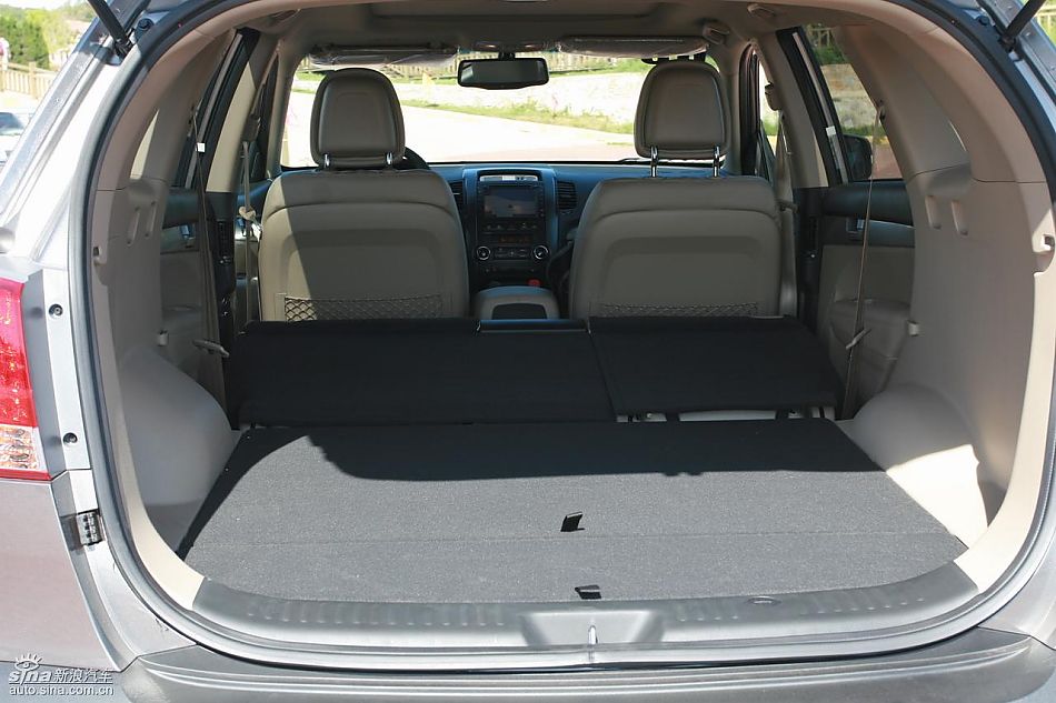 起亚全新索兰托