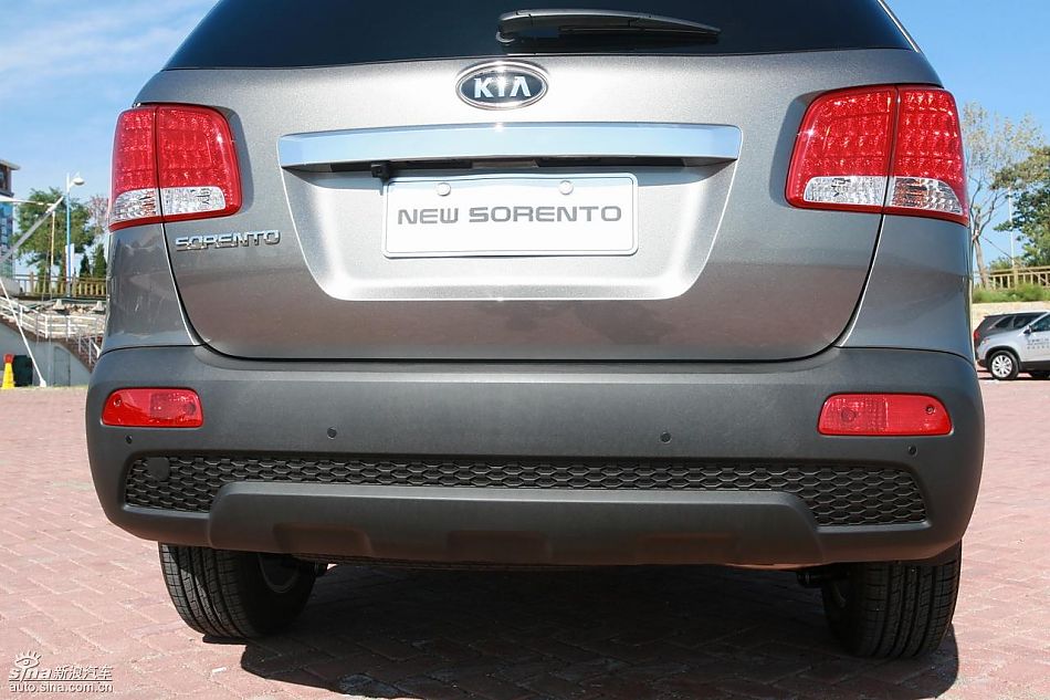 起亚全新索兰托