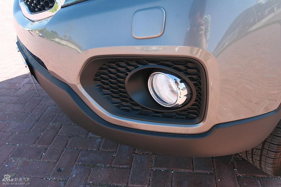 起亚全新索兰托