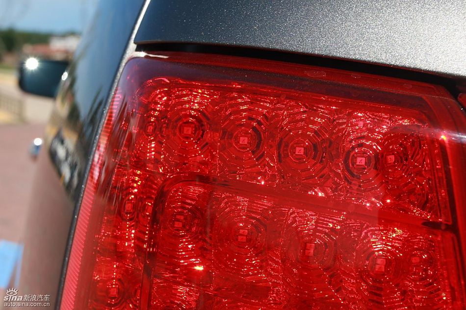 起亚全新索兰托