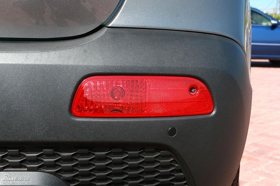 起亚全新索兰托