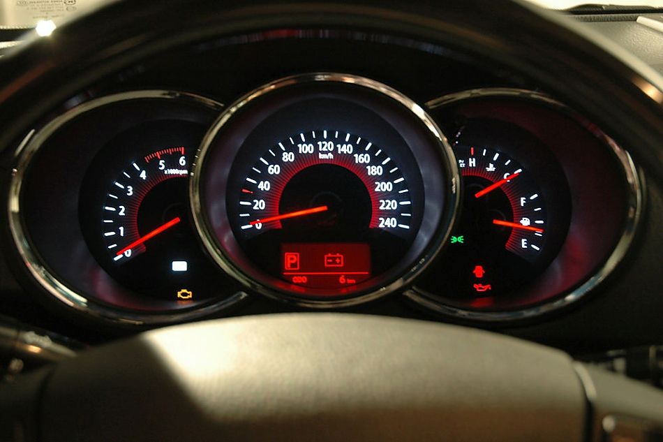 起亚全新索兰托