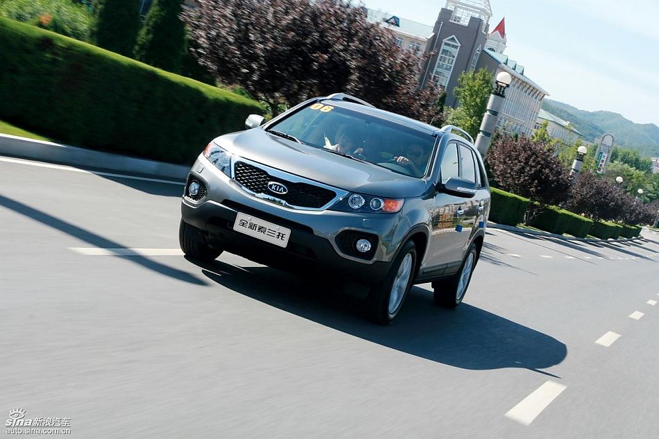 起亚全新索兰托