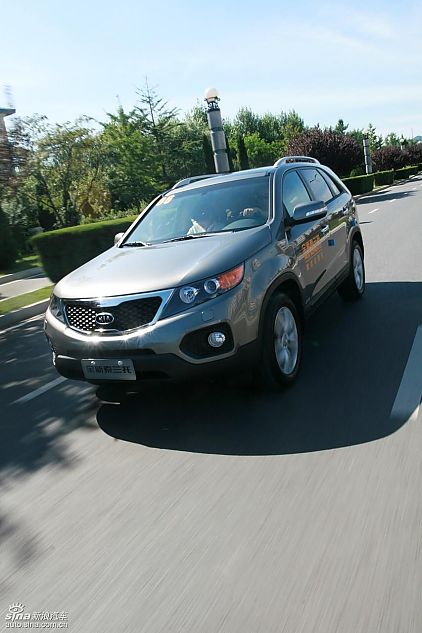 起亚全新索兰托