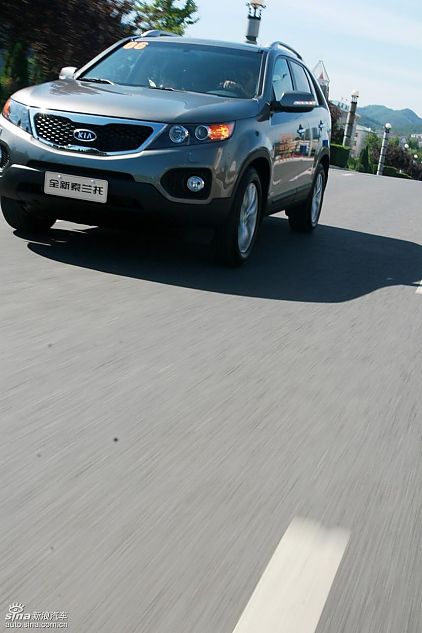 起亚全新索兰托