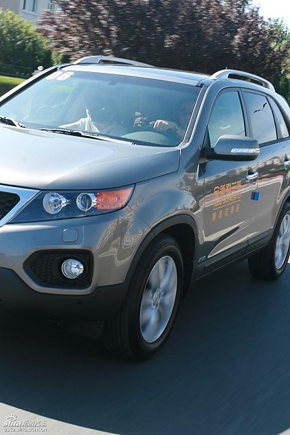 起亚全新索兰托