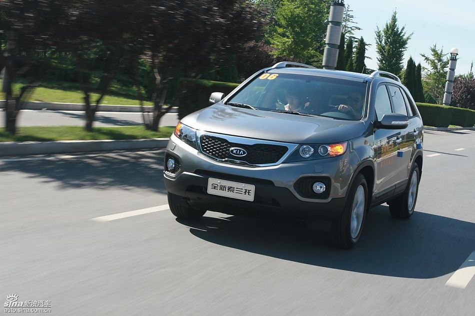 起亚全新索兰托