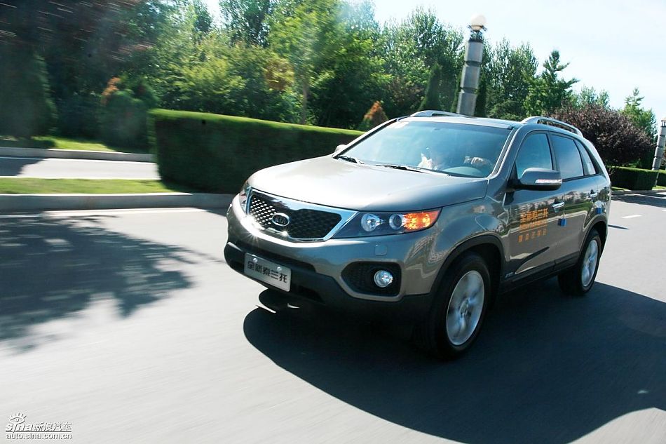 起亚全新索兰托