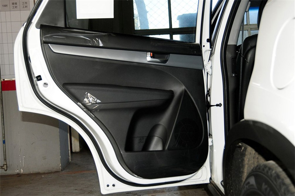 新索兰托 2013款 2.4GDI AT 5座 汽油 座椅