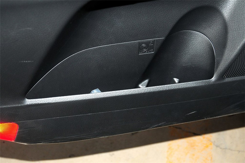 新索兰托 2013款 2.4GDI AT 5座 汽油 座椅