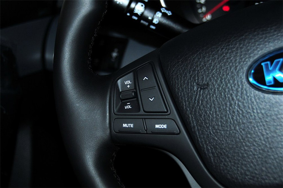 新索兰托 2013款 2.4GDI AT 5座 汽油 内饰