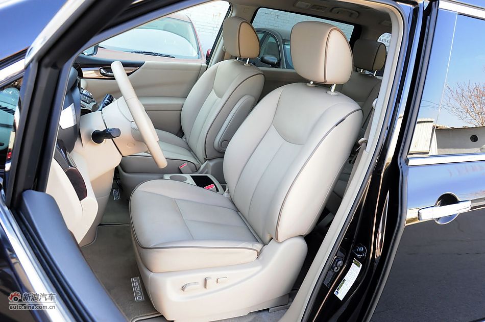 2012款贵士实拍