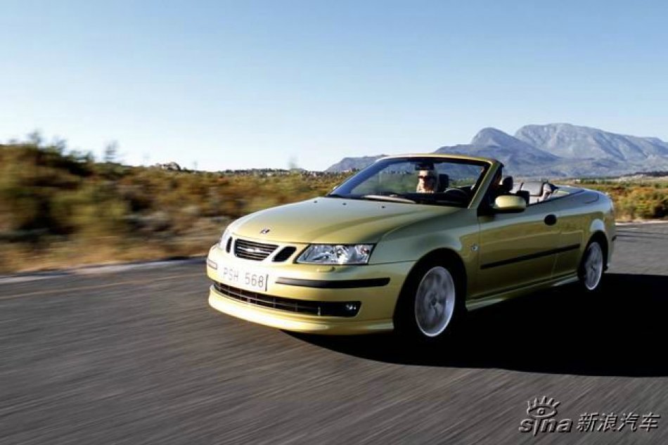 2004 SAAB 9-3 