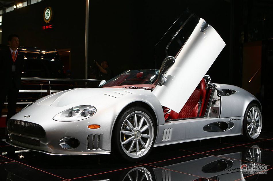 世爵Spyker C8