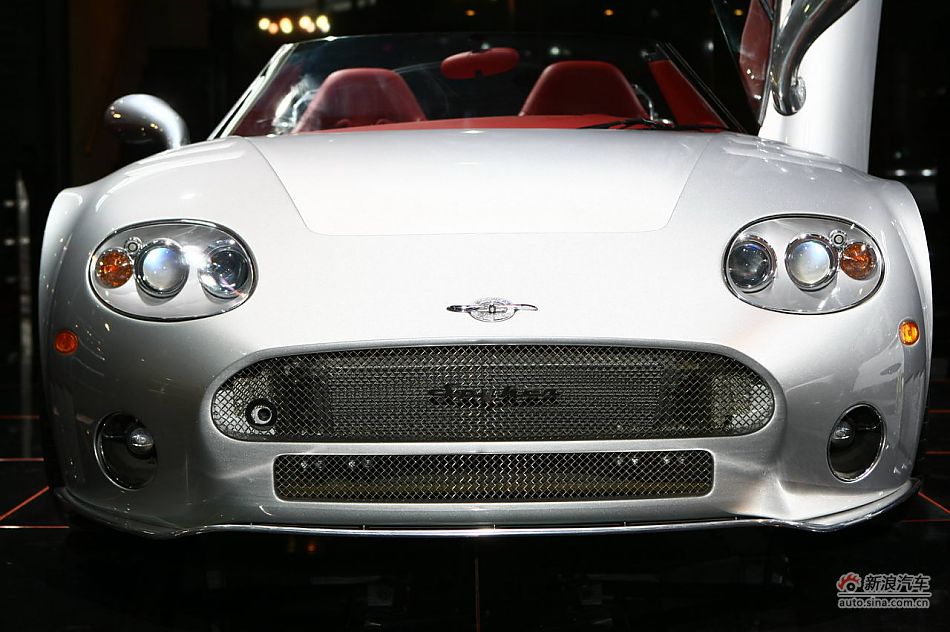 世爵Spyker C8 SPYKER