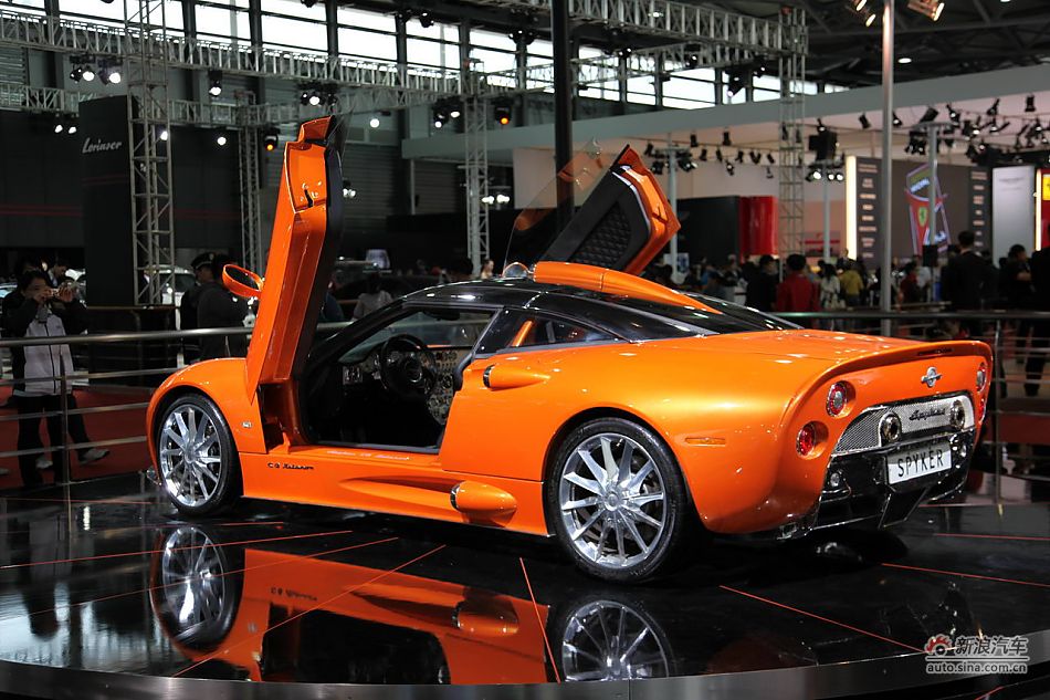 世爵Spyker C8 Laviolette