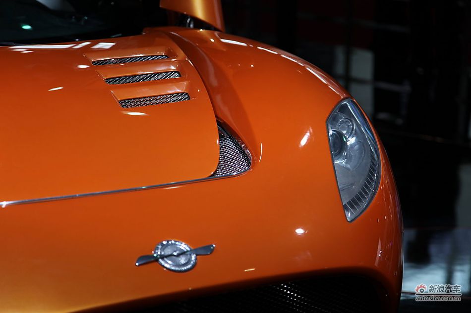 世爵Spyker C8 Laviolette